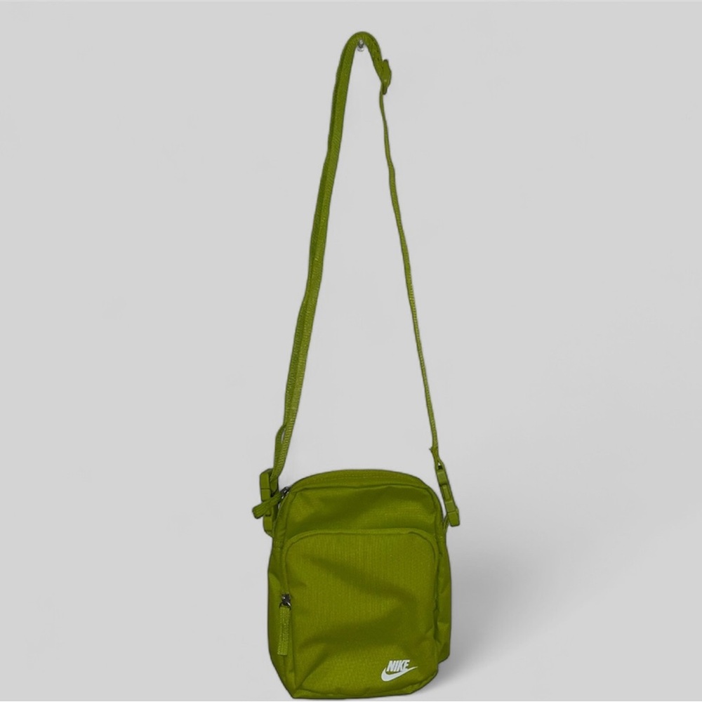 Nike Heritage cross body bag in lime green